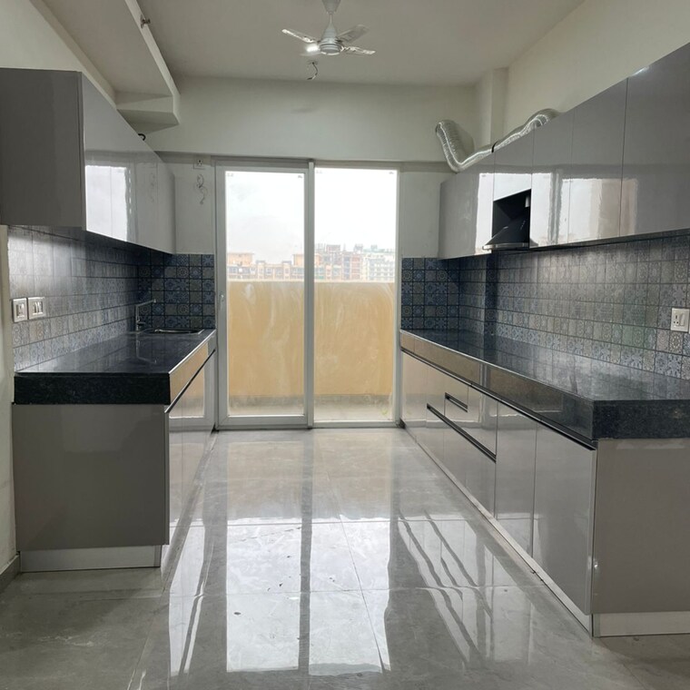 Kitchen, tulip-yellow 3 Bedroom 1704 Sq.Ft. Apartment In Sector 69 Gurgaon 9254450