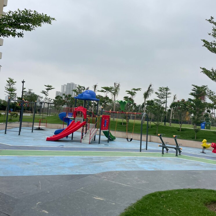 Garden, tulip-yellow 3 Bedroom 1704 Sq.Ft. Apartment In Sector 69 Gurgaon 9254450