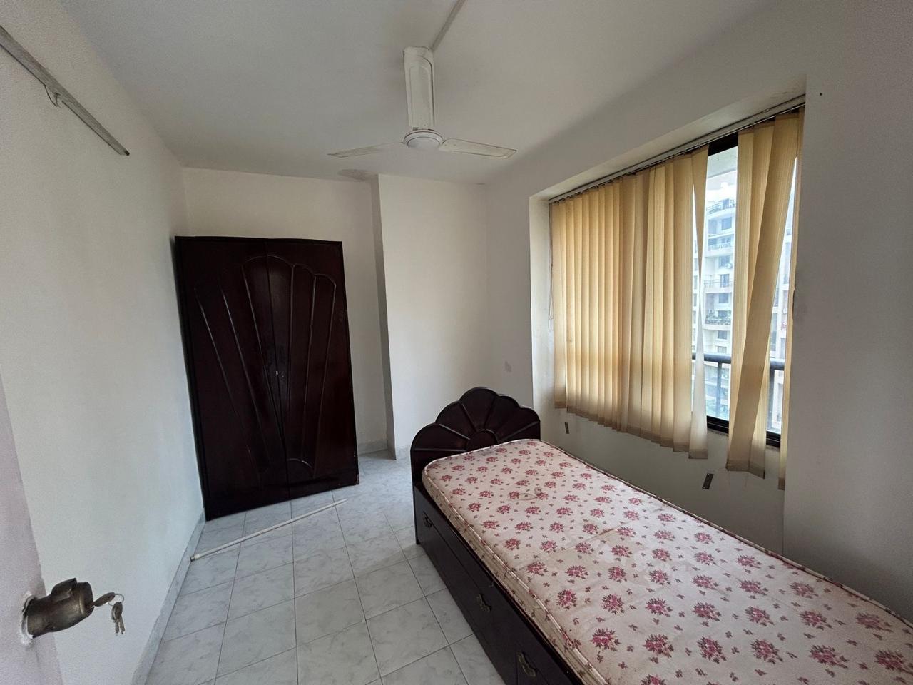 1 BHK Apartment For Rent in Raheja Gardens