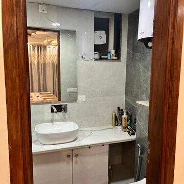 Attached Bathroom in 3 BHK Builder Floor at Sector 57 – for Rent