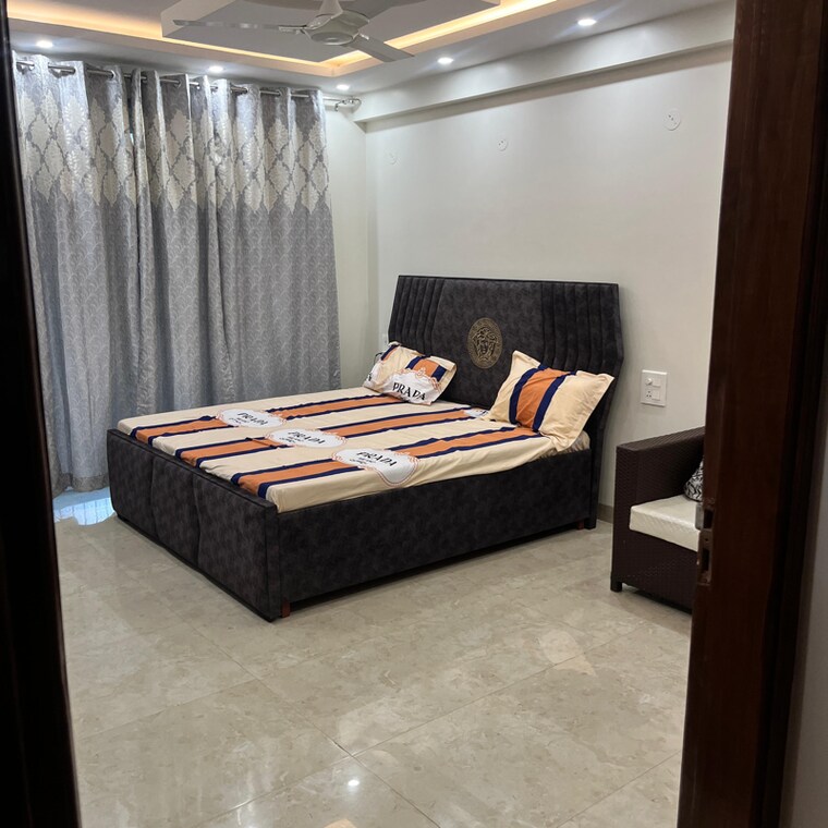 Bedroom, sector 57 3 Bedroom 2200 Sq.Ft. Builder Floor In Sector 57 Gurgaon 9254487
