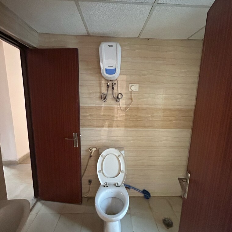 Bathroom, supertech-ecociti 2.5 Bedroom 1295 Sq.Ft. Apartment In Sector 137 Noida 9254503