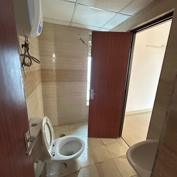 Bathroom in 2.5 BHK Apartment at Supertech Ecociti, Sector 137 – for Sale