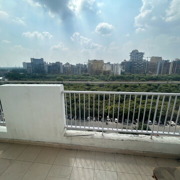 Balcony in 1 BHK Apartment at Ajnara Daffodil, Sector 137 – for Rent
