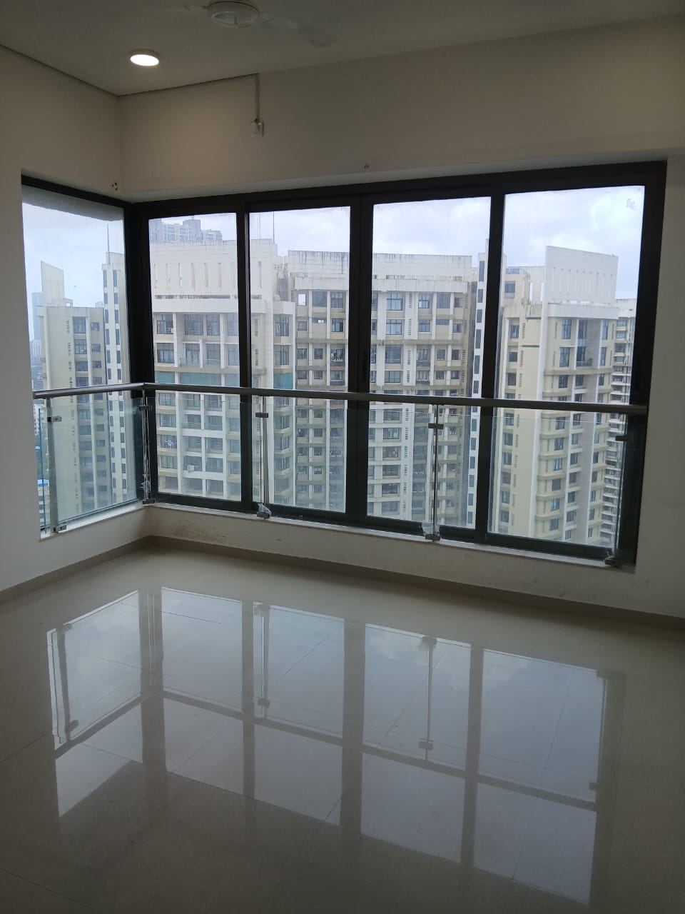 3 BHK + Servant Room 1450 Sq.Ft. Apartment in Peninsula Celestia Spaces