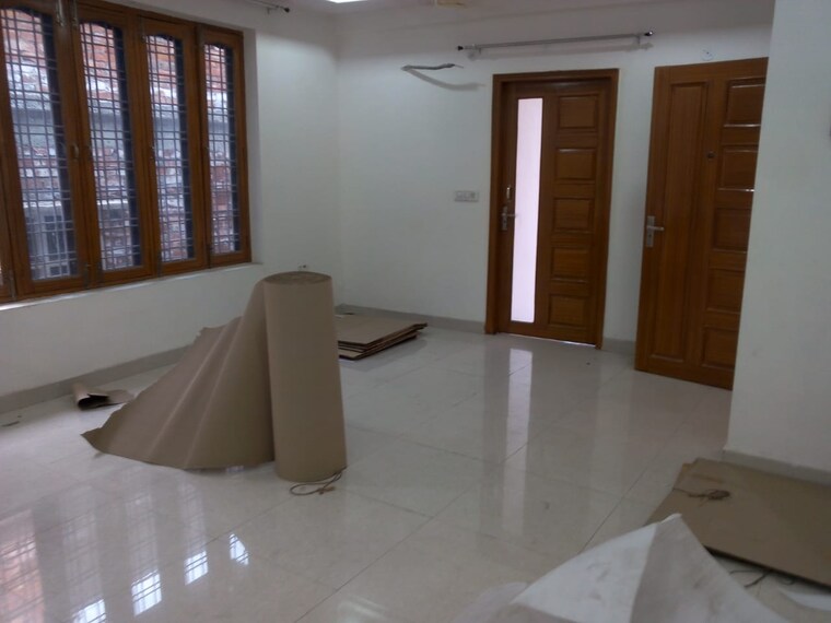 Room, gms road 3 Bedroom 1800 Sq.Ft. Independent House In Gms Road Dehradun 9254525