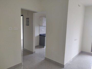 Room in 3 BHK Apartment at Akshay Apartments Chembur, Chembur – for Rent