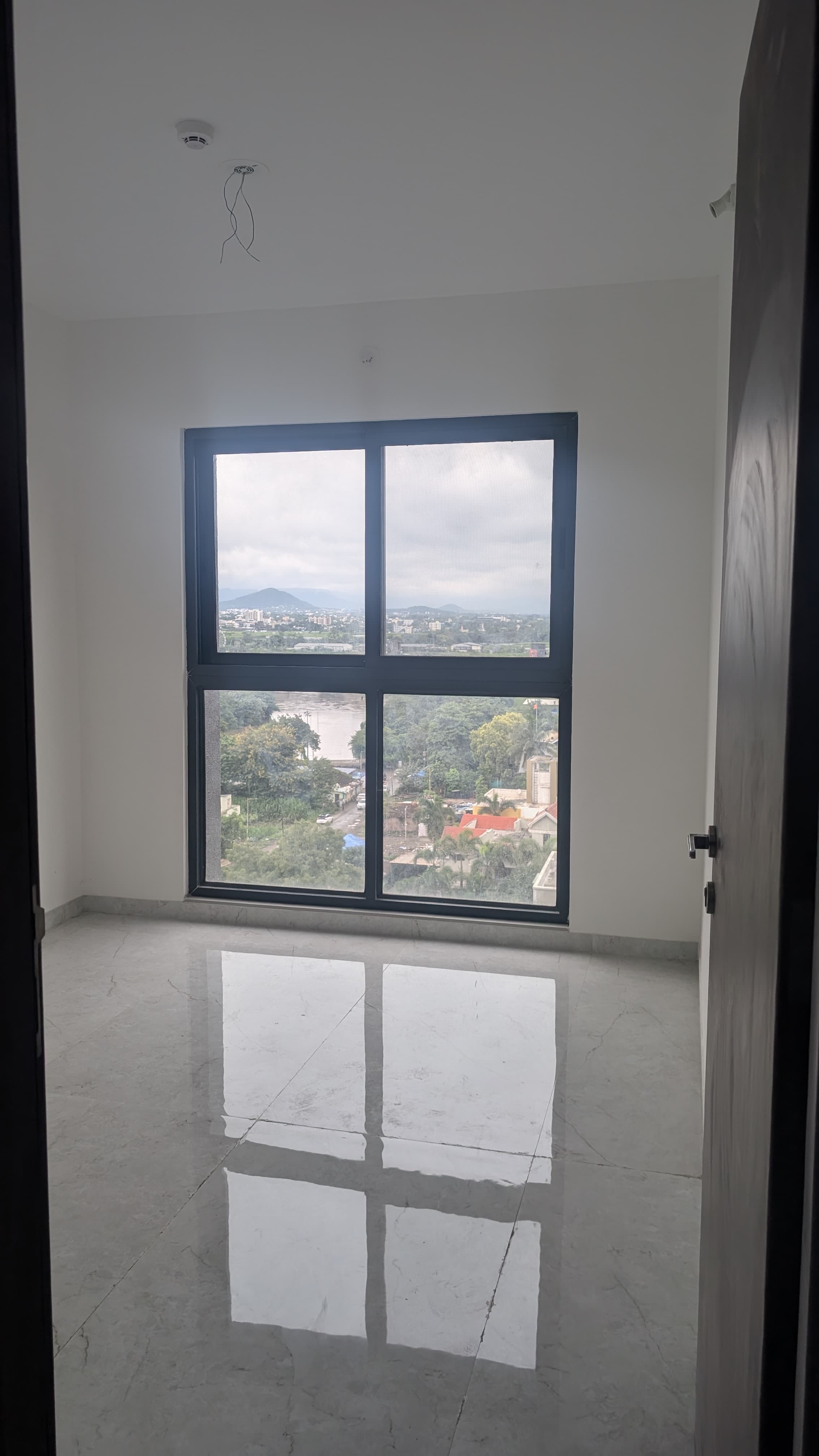 2 BHK Apartment For Rent in The Silver Altair