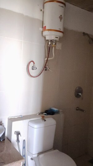 Bathroom in 3.5 BHK Apartment at Indiabulls Centrum Park, Sector 103 – for Rent
