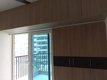 Room in 2 BHK Apartment at Gaur Atulyam, Omicron I Greater Noida – for Sale