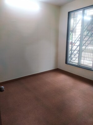 Room in 1 BHK Apartment at Sai Shiv Sarovar Heritage, Khidkali – for Sale