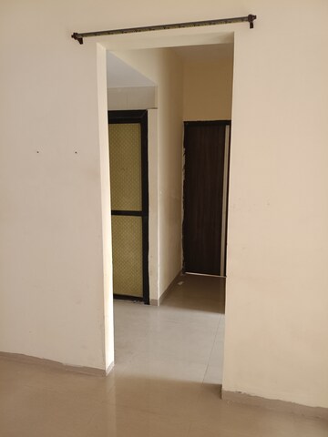 Room in 1 BHK Apartment at Royal Green Corner, Taloja – for Rent