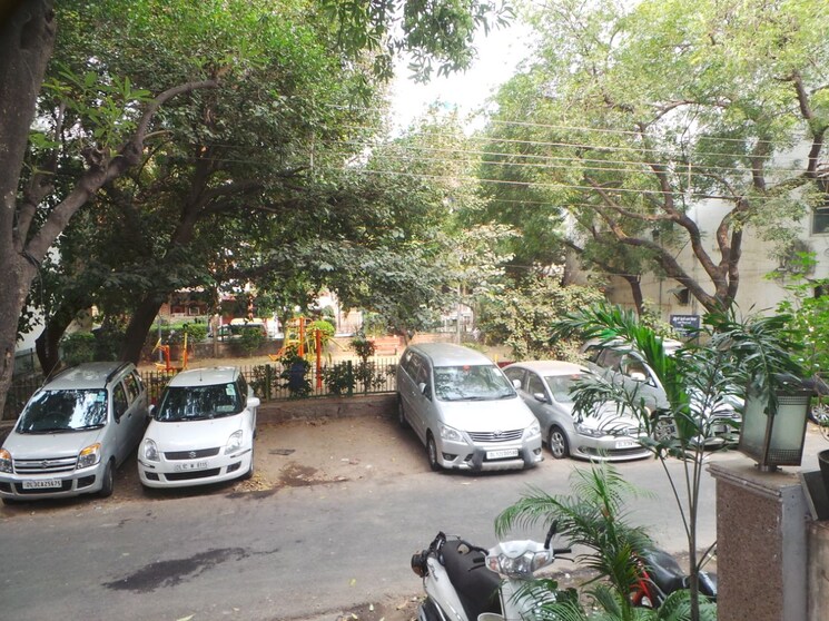 Exterior View, rwa-chittaranjan-park-block-r 3 Bedroom 160 Sq.Yd. Builder Floor In Chittaranjan Park Delhi 9254759