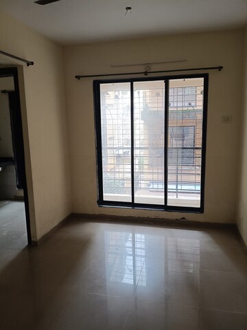Room in 1 BHK Apartment at Royal Green Corner, Taloja – for Rent