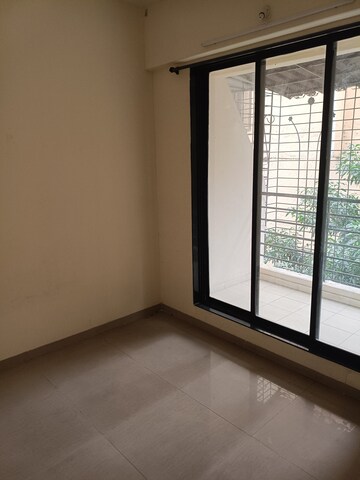 Room in 1 BHK Apartment at Royal Green Corner, Taloja – for Rent