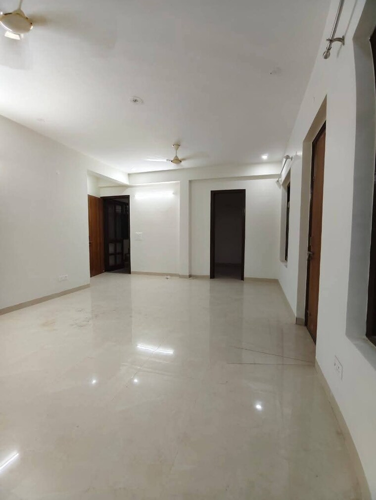 Room, ansal-plaza-sector-23 2 Bedroom 1400 Sq.Ft. Apartment In Sector 23 Gurgaon 9254727