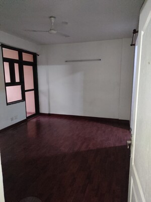 Room in 3 BHK Apartment at Eldeco Mystic Greens, Omicron I Greater Noida – for Sale