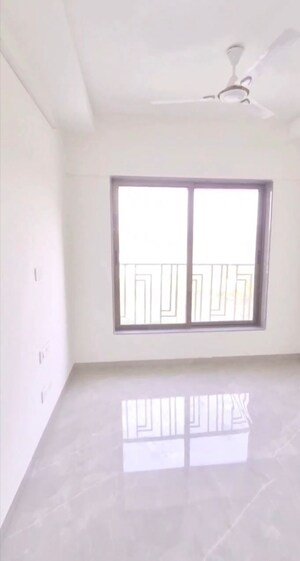 Room in 3 BHK Apartment at Ambience Creacions, Sector 22 – for Rent