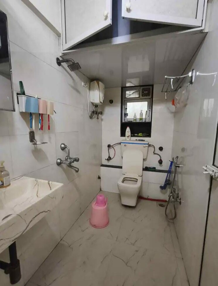 Bathroom, radha-sadan-bhayander 2 Bedroom 718 Sq.Ft. Apartment In Bhayandar West Thane 9254855