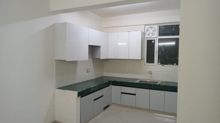 undefined, rof-aalayas 2.5 Bedroom 900 Sq.Ft. Apartment In Sector 102 Gurgaon 9254884