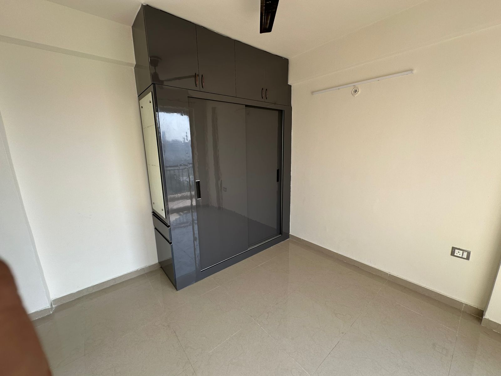2.5 BHK Apartment For Rent in ROF Aalayas