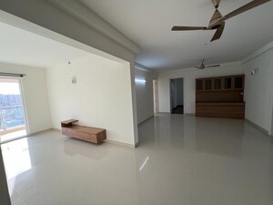 Room in 3 BHK Apartment at August Grand, Sarjapur Road – for Rent