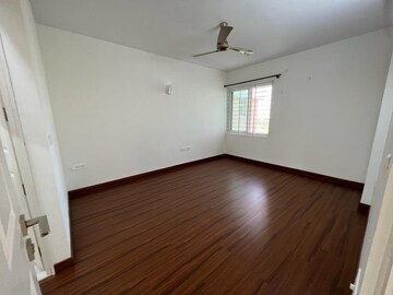 Room in 3 BHK Apartment at August Grand, Sarjapur Road – for Rent