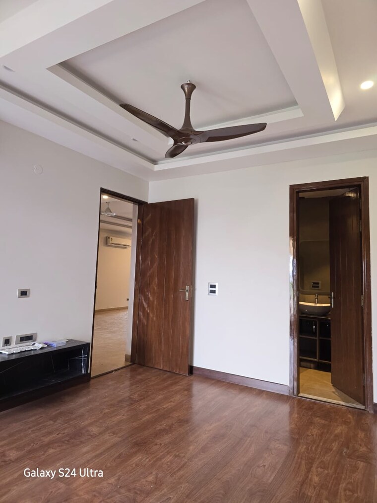 Room, dwarkadhis-city 2 Bedroom 1400 Sq.Ft. Apartment In Sector 23 Gurgaon 9254847