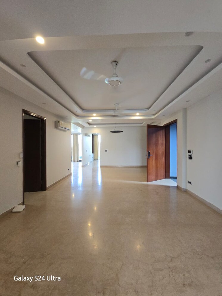 Room, dwarkadhis-city 2 Bedroom 1400 Sq.Ft. Apartment In Sector 23 Gurgaon 9254847
