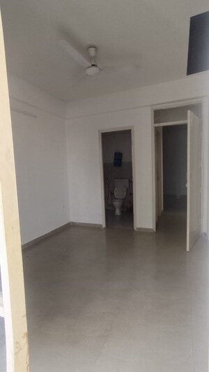 Room in 2 BHK Apartment at ROF Aalayas, Sector 102 – for Rent
