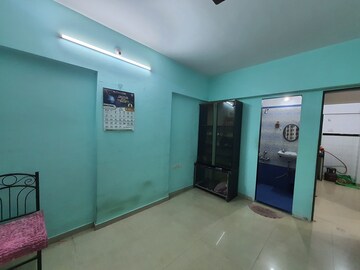 Room in 2 BHK Apartment at Balaji Enclave Kandivali East, Kandivali East – for Sale