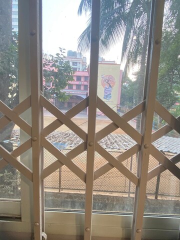 Staircase in 2 BHK Apartment at Bandra West – for Rent