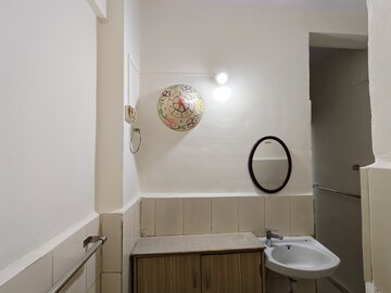 Furnished Amenities in 1 BHK Apartment at Aakanksha Garden, Manpada – for Rent
