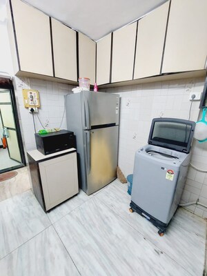 Team Area in 2 BHK Apartment at Sagar Sangam, Bandra West – for Rent