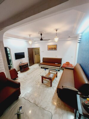 Living Room in 2 BHK Apartment at Sagar Sangam, Bandra West – for Rent
