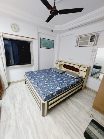 Bedroom in 2 BHK Apartment at Sagar Sangam, Bandra West – for Rent