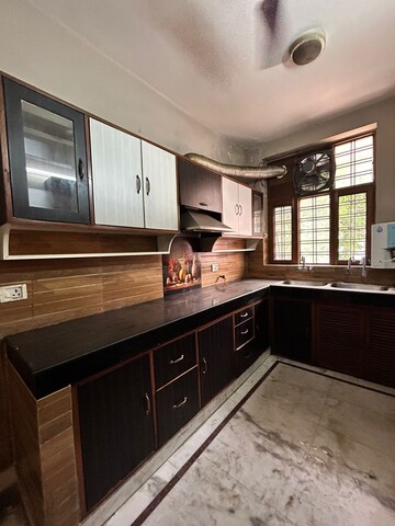 Kitchen in 4 BHK Apartment at Palam Vihar Residents Association, Palam Vihar – for Rent