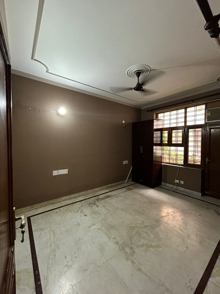 Room, palam-vihar-residents-association 4 Bedroom 2550 Sq.Ft. Apartment In Palam Vihar Gurgaon 9255009