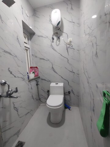 Bathroom in 1.5 BHK Independent House at RWA Apartments Sector 51, Sector 51 – for Rent