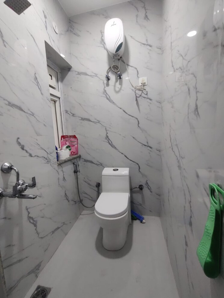 Bathroom, rwa-apartments-sector-51 1.5 Bedroom 850 Sq.Ft. Independent House In Sector 51 Noida 9255031