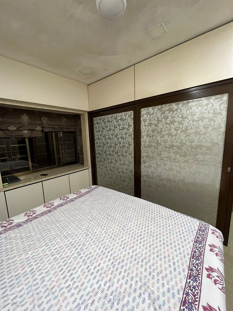 Bedroom, bandra west 2 Bedroom 1000 Sq.Ft. Apartment In Bandra West Mumbai 9255020