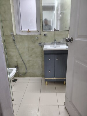 Bathroom in 2 BHK Builder Floor at Sector 22 – for Rent