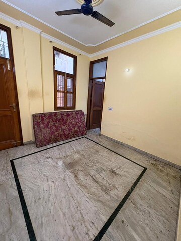 Room in 2 BHK Apartment at Anil Suri Group Residency 23, Sector 23 – for Rent