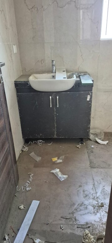 Bathroom in 2.5 BHK Builder Floor at Smart World Gems, Sector 89 – for Rent