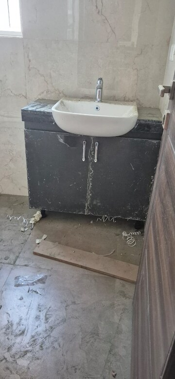 Bathroom in 2.5 BHK Builder Floor at Smart World Gems, Sector 89 – for Rent