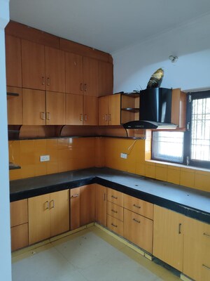 Kitchen in 2 BHK Apartment at Gomti Nagar – for Rent