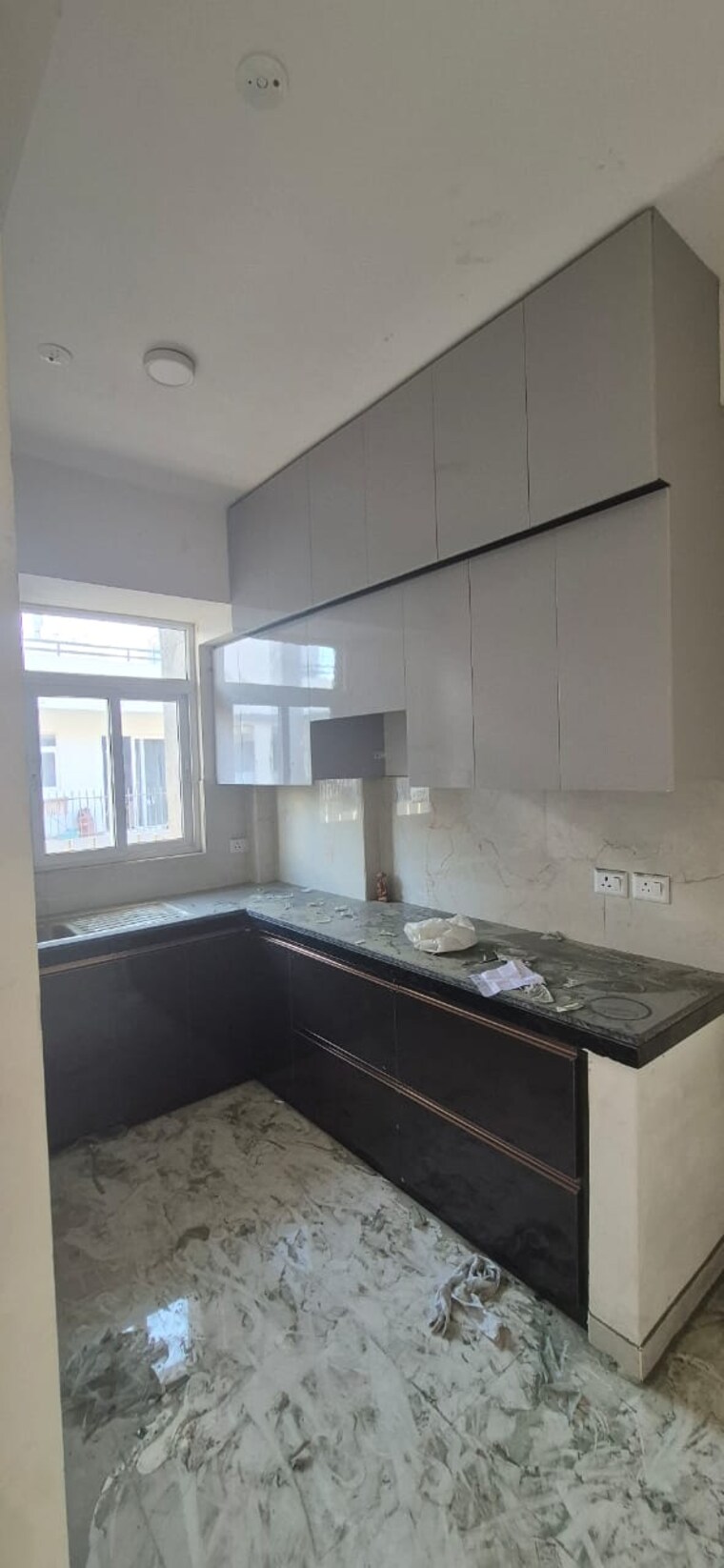 Kitchen, smart-world-gems 2.5 Bedroom 1200 Sq.Ft. Builder Floor In Sector 89 Gurgaon 9255107