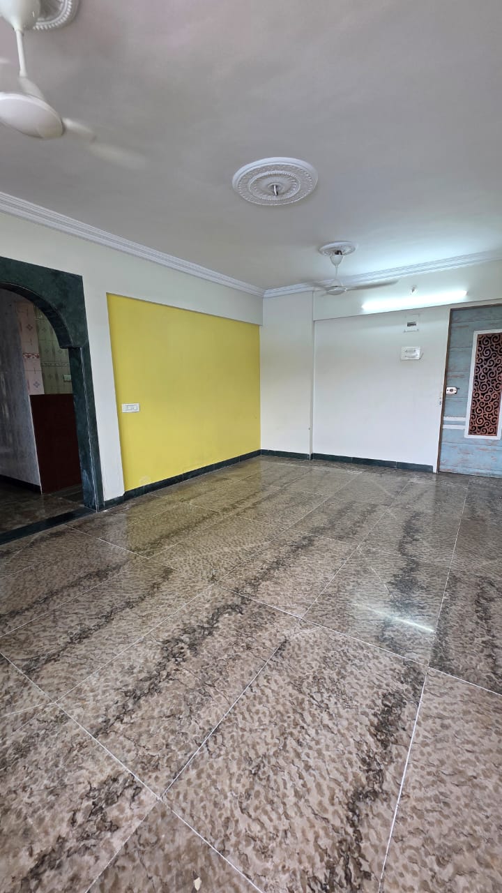 2 BHK Apartment For Rent in Jimmy Tower Crystal