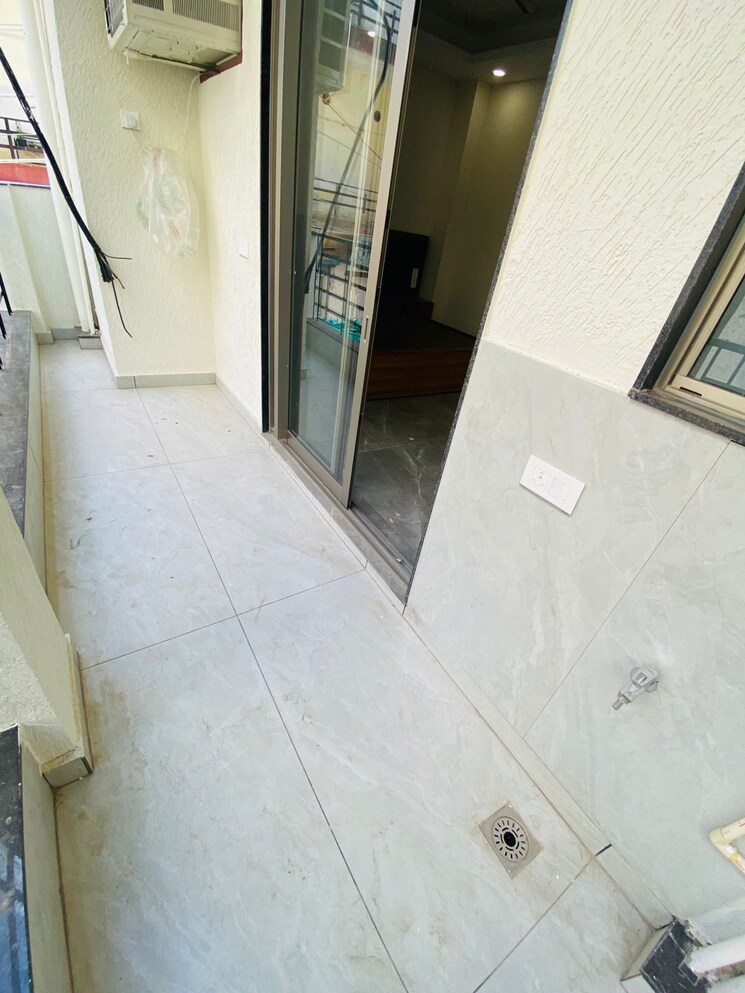 Bathroom, ardee-city 1 Bedroom 850 Sq.Ft. Builder Floor In Sector 52 Gurgaon 9255186