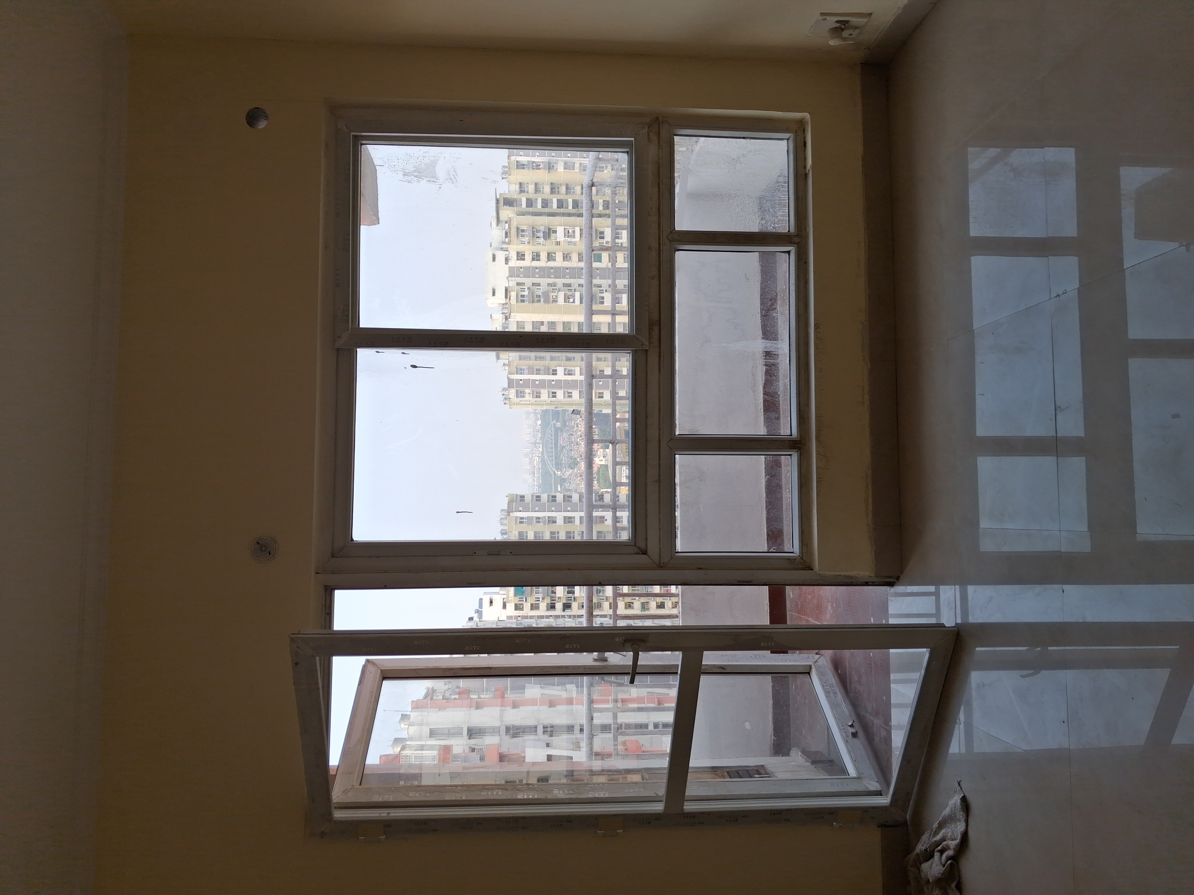2 BHK + Pooja Room 1100 Sq.Ft. Apartment in UPAVP Ganga Yamuna And Hindon Enclave